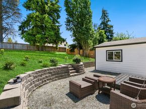 13422 6th Avenue S, Burien WA 98168