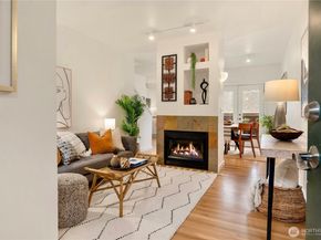 5430 California Avenue SW 2C, Seattle WA 98136