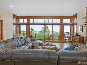 3430 Sevenich Drive, Everett WA 98201