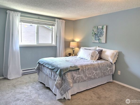 220 SW Clark Street B303, Issaquah WA 98027