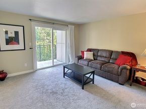 220 SW Clark Street B303, Issaquah WA 98027