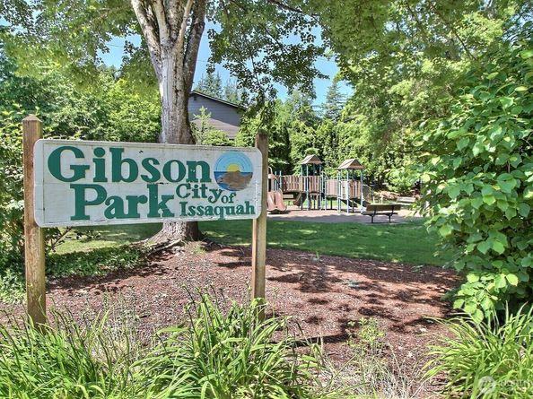 220 SW Clark Street B303, Issaquah WA 98027
