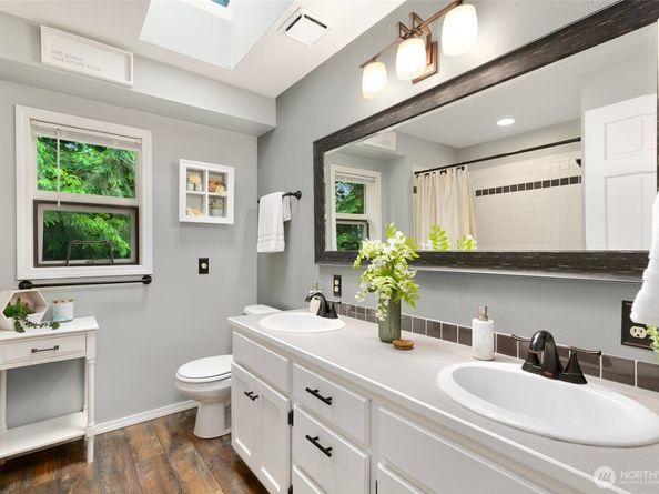 20103 183rd Place NE, Woodinville WA 98077