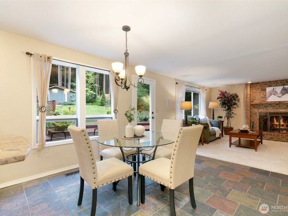 20103 183rd Place NE, Woodinville WA 98077