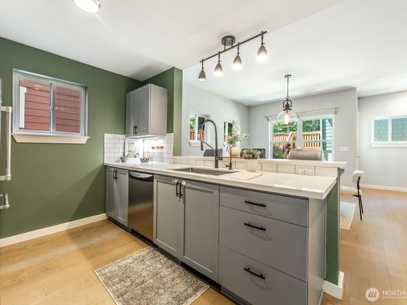 4121 Martin Luther King Jr Way S, Seattle WA 98108