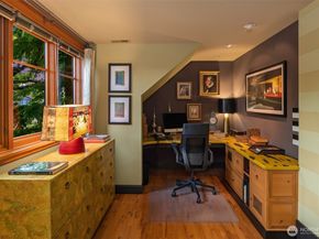 524 Malden Avenue E, Seattle WA 98112