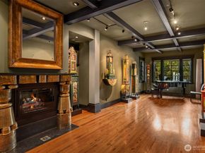 524 Malden Avenue E, Seattle WA 98112