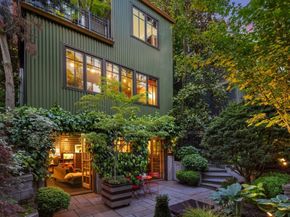 524 Malden Avenue E, Seattle WA 98112