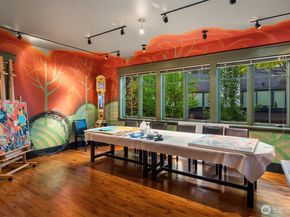 524 Malden Avenue E, Seattle WA 98112
