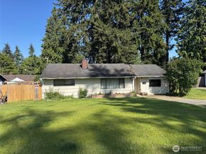 21707 51st Avenue W, Mountlake Terrace WA 98043