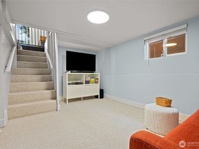 1516 S Bennett Street, Seattle WA 98108