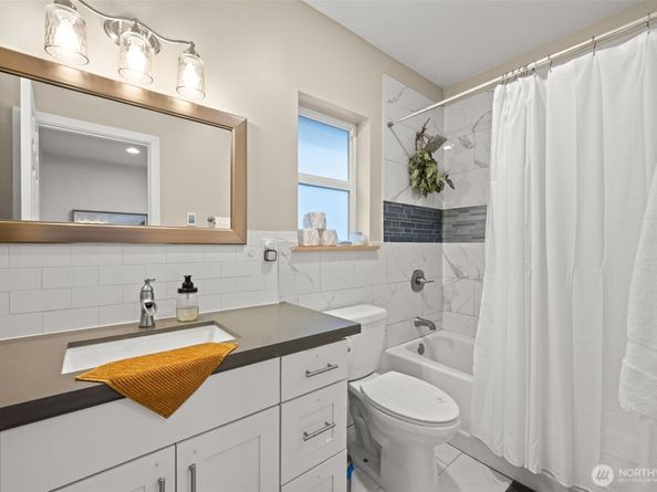 1516 S Bennett Street, Seattle WA 98108
