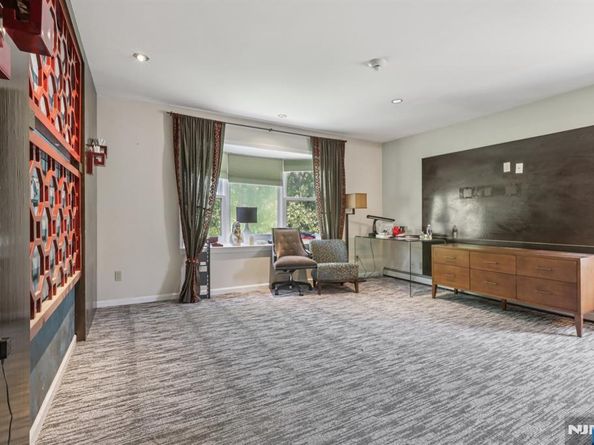 12 Summit Street, Englewood Cliffs NJ 07632