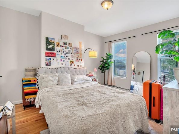94 Kearney Avenue, Jersey City NJ 07305
