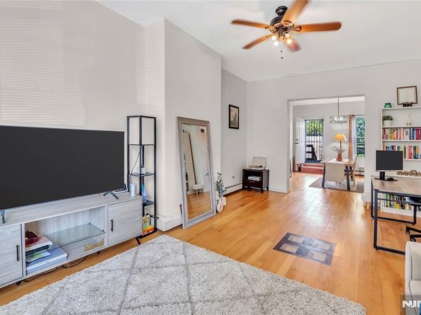 94 Kearney Avenue, Jersey City NJ 07305