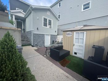 445 Cliff Street