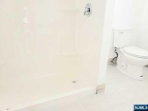 207 Grand Avenue, Palisades Park NJ 07650