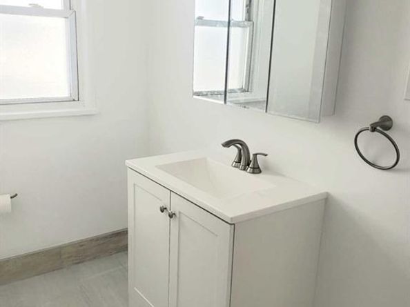 207 Grand Avenue, Palisades Park NJ 07650