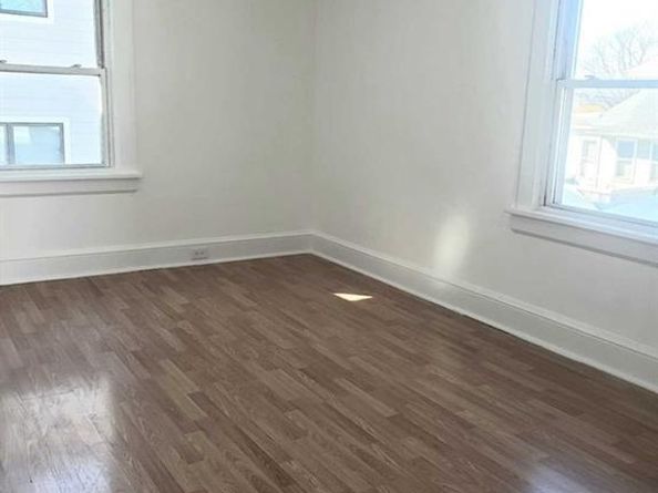 207 Grand Avenue, Palisades Park NJ 07650