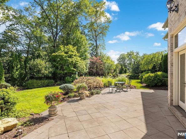 45 Marjorie Terrace, Englewood Cliffs NJ 07632
