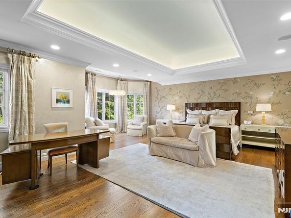 45 Marjorie Terrace, Englewood Cliffs NJ 07632