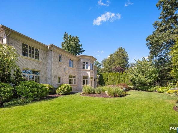45 Marjorie Terrace, Englewood Cliffs NJ 07632