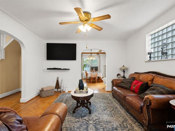 371 Park Avenue, Fairview NJ 07022
