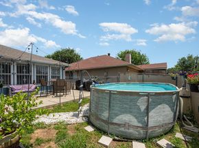 13444  Vida Lane , Dallas Texas 75253