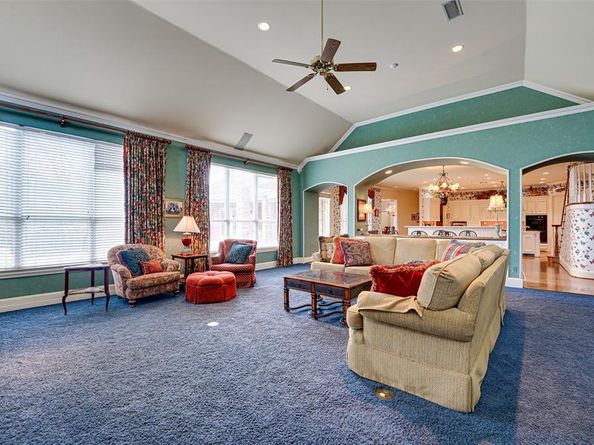 7007  Spanky Branch Court , Dallas Texas 75248