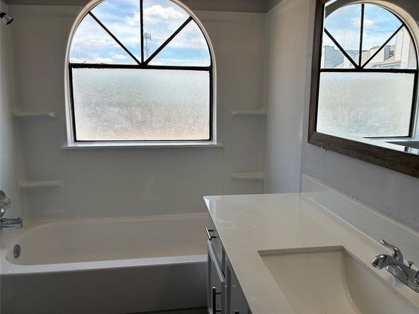 6108  Abrams Road  306, Dallas Texas 75231