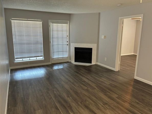 6108  Abrams Road  306, Dallas Texas 75231