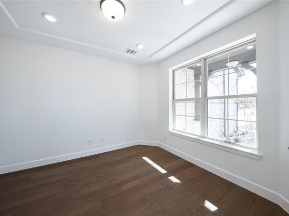 2712  Triumph Court , Heath Texas 75032