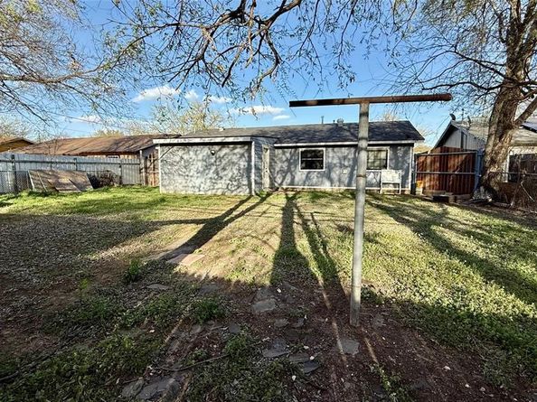 4916  Eastover Avenue , Fort Worth Texas 76119