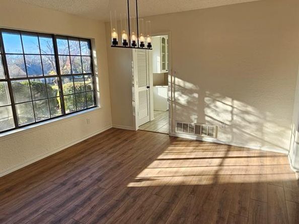 1817  Rhinevalley Drive , Arlington Texas 76012