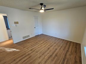 1817  Rhinevalley Drive , Arlington Texas 76012