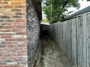 7321  Briarwyck Court , Fort Worth Texas 76137