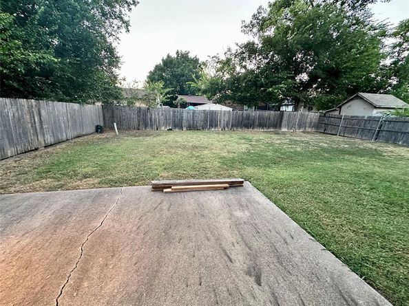 7321  Briarwyck Court , Fort Worth Texas 76137