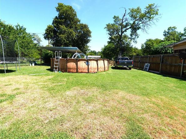 3931  Forbes Street , Fort Worth Texas 76105