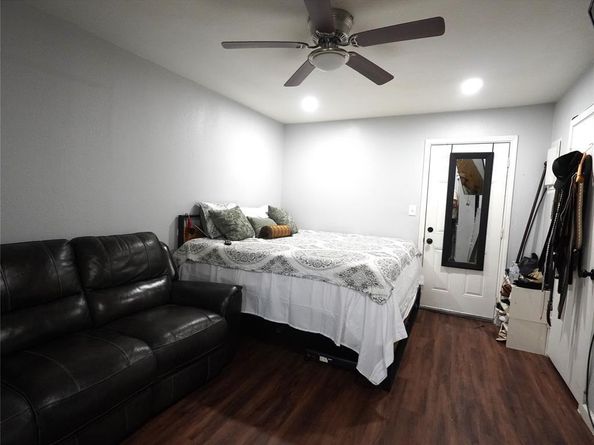 3931  Forbes Street , Fort Worth Texas 76105