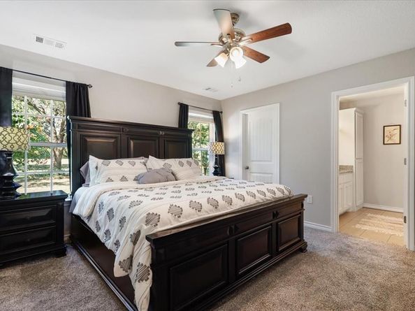 325  Short Street , Cedar Hill Texas 75104