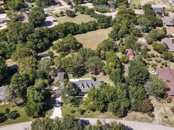 325  Short Street , Cedar Hill Texas 75104