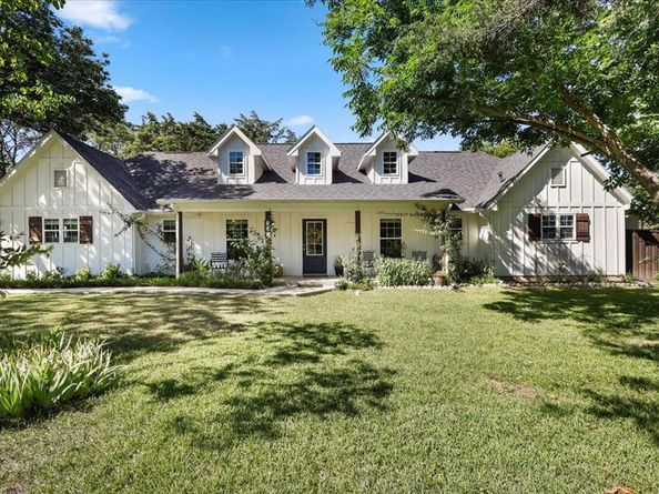 325  Short Street , Cedar Hill Texas 75104