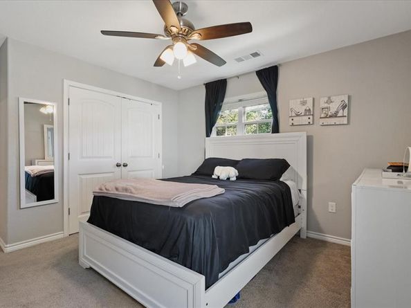 325  Short Street , Cedar Hill Texas 75104
