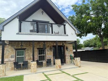 2219  Crystal Drive 