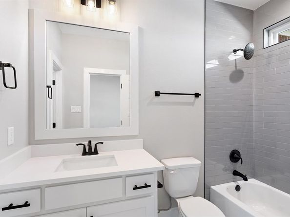 1607  Pebble Beach Lane , Cedar Hill Texas 75104