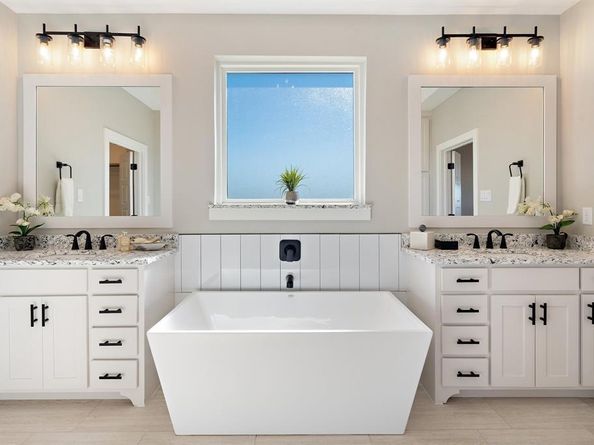 1607  Pebble Beach Lane , Cedar Hill Texas 75104