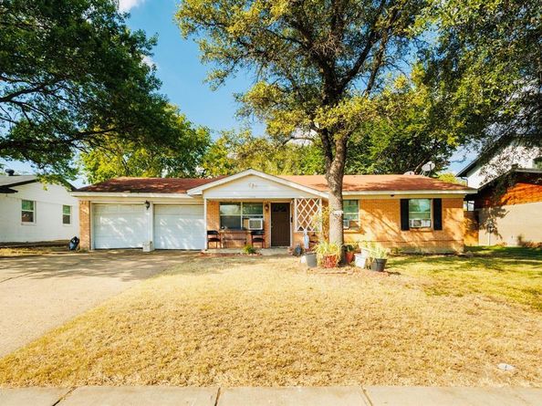 14049  Rawhide Parkway , Farmers Branch Texas 75234