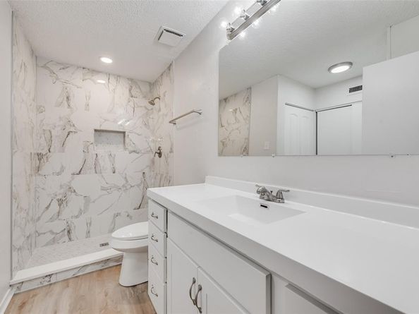 14151  Montfort Drive  267, Dallas Texas 75254