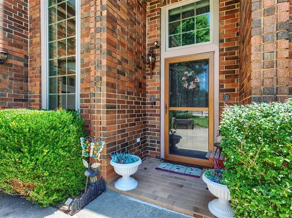 2810  Wren Lane , Richardson Texas 75082