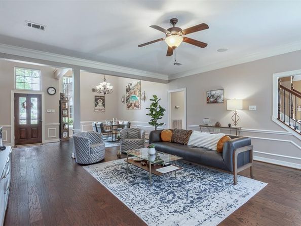 2810  Wren Lane , Richardson Texas 75082